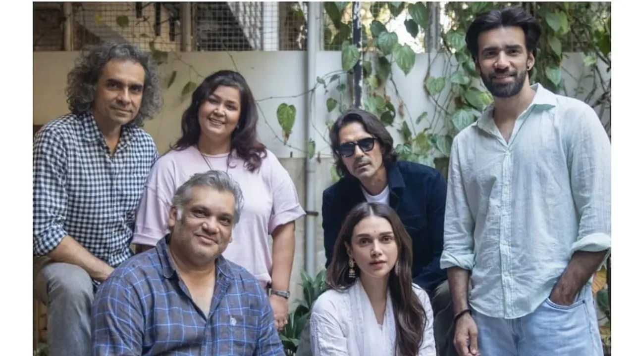  Team O Saathi Re Photograph: (X) 