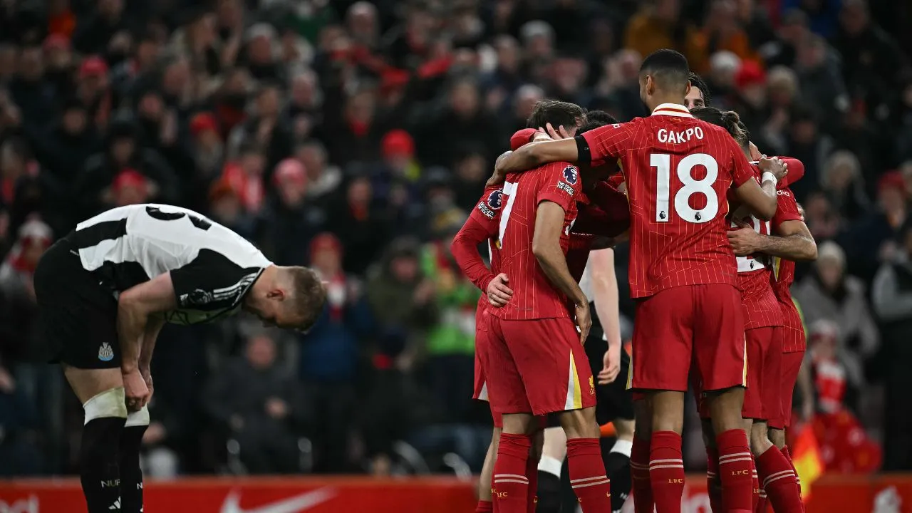  Premier League Liverpool surge to 13 points clear at the top after win over Newcastle Photograph: (AFP) 