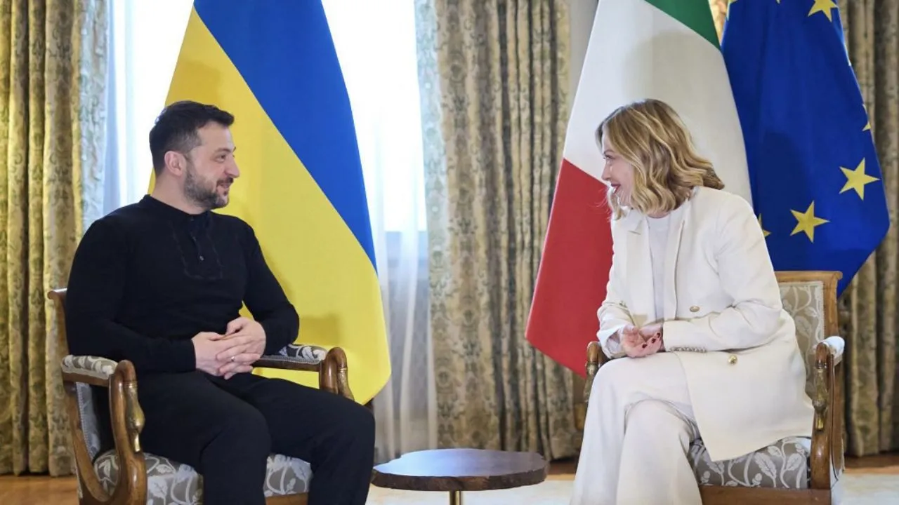  In this handout photograph taken and released by the Ukrainian Presidential Press Service on March 2, 2025, Ukraine's President Volodymyr Zelensky (L) attends a meeting with Italy’s Prime Minister Giorgia Meloni (R) in London, amid the Russian invasion of Ukraine. Photograph: (AFP) 
