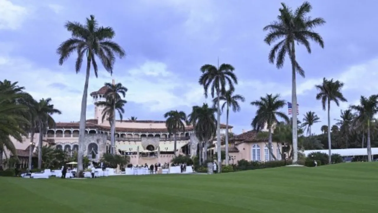  Three civilian planes breach airspace over Trump’s Florida resort, F-16s deployed Photograph: (AFP) 