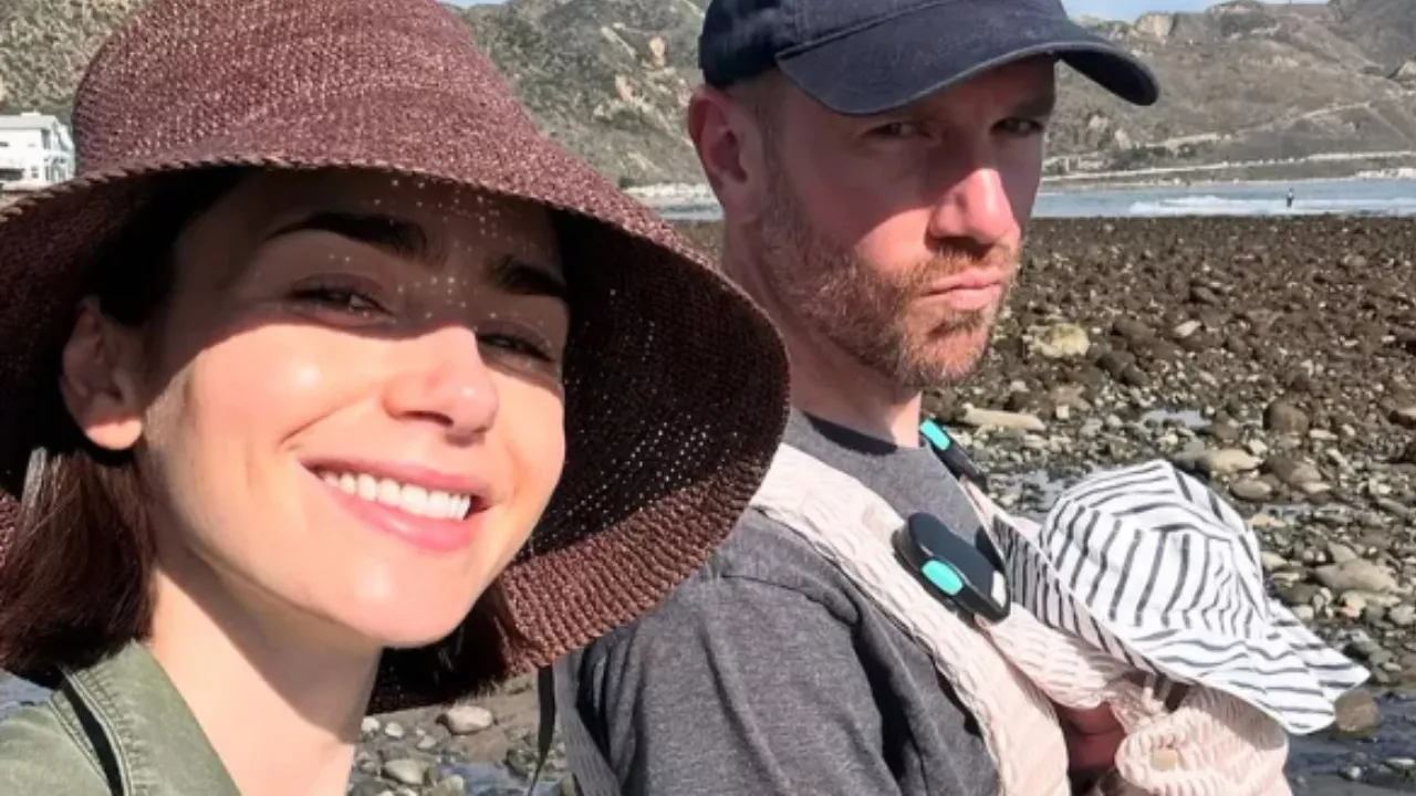  Lily Collins with family Photograph: (Instagram) 