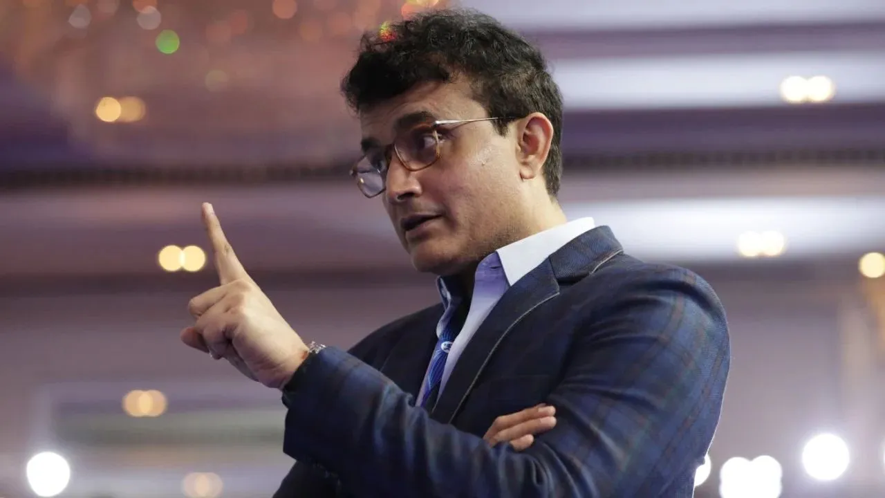  Ganguly’s befitting reply to England broadcasters over India enjoying ‘one venue’ advantage Photograph: (Others) 