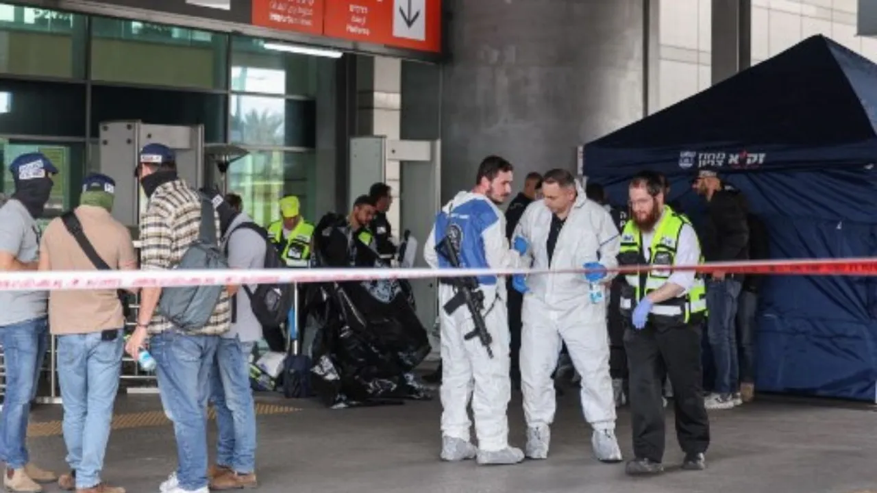  One dead, several wounded in Israel stabbing attack, assailant 'killed' Photograph: (AFP) 