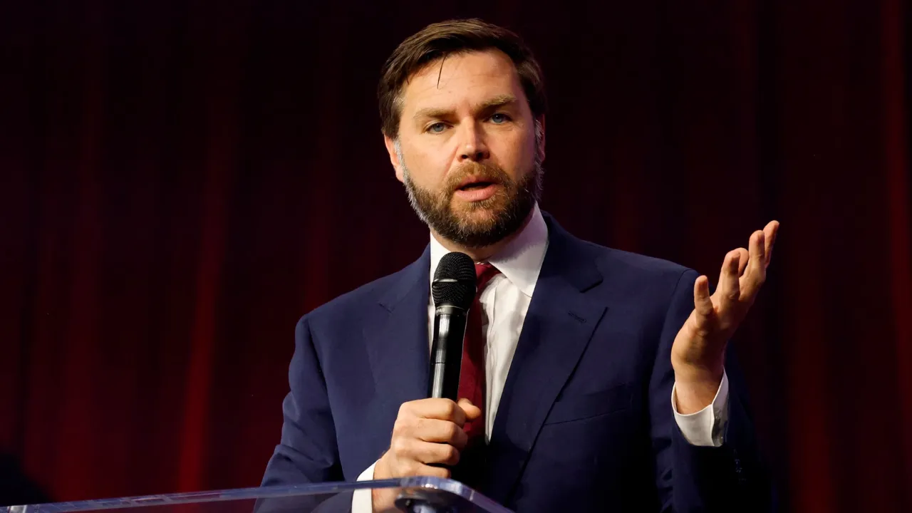  WATCH | Give Americans stake in Ukraine, that will be 'best security guarantee': US VP JD Vance  Photograph: (AFP) 