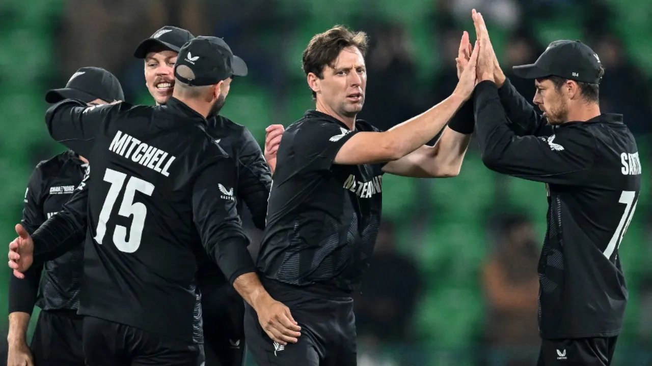  NZ in limbo for Champions Trophy final over injury to bowler who took five-for in group-stage vs India Photograph: (AFP) 