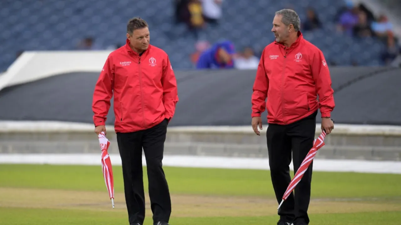  Champions Trophy 2025: Not Kettleborough but Richard Illingworth to officiate India vs New Zealand final  Photograph: (AFP) 