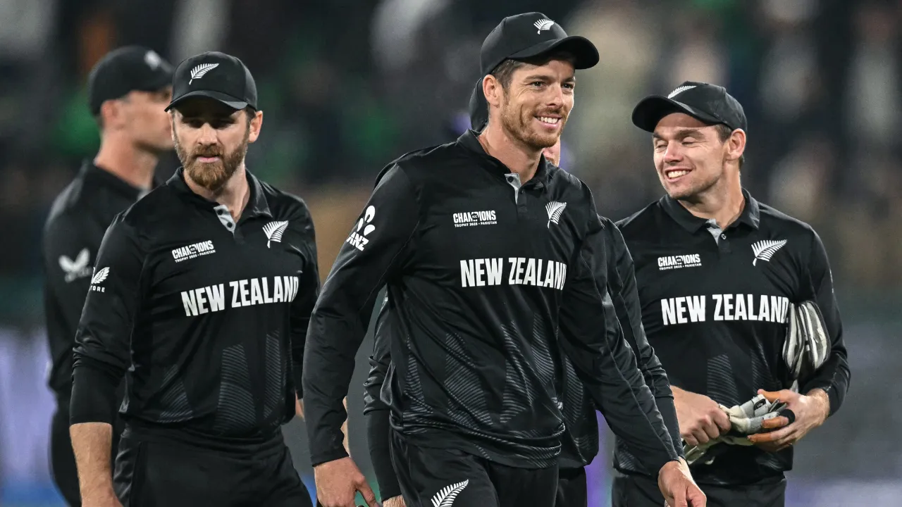  Champions Trophy 2025: New Zealand coach Gary Stead critical of travel issue, says 'takes it out of you a little bit' Photograph: (AFP) 
