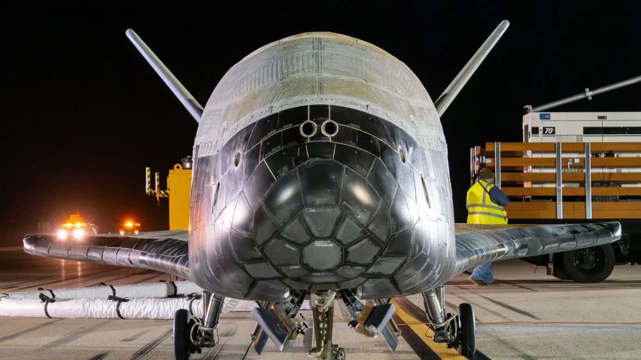  The Space Force spaceplane was in orbit for 434 days. Photograph: (Courtesy: US Space Force) 