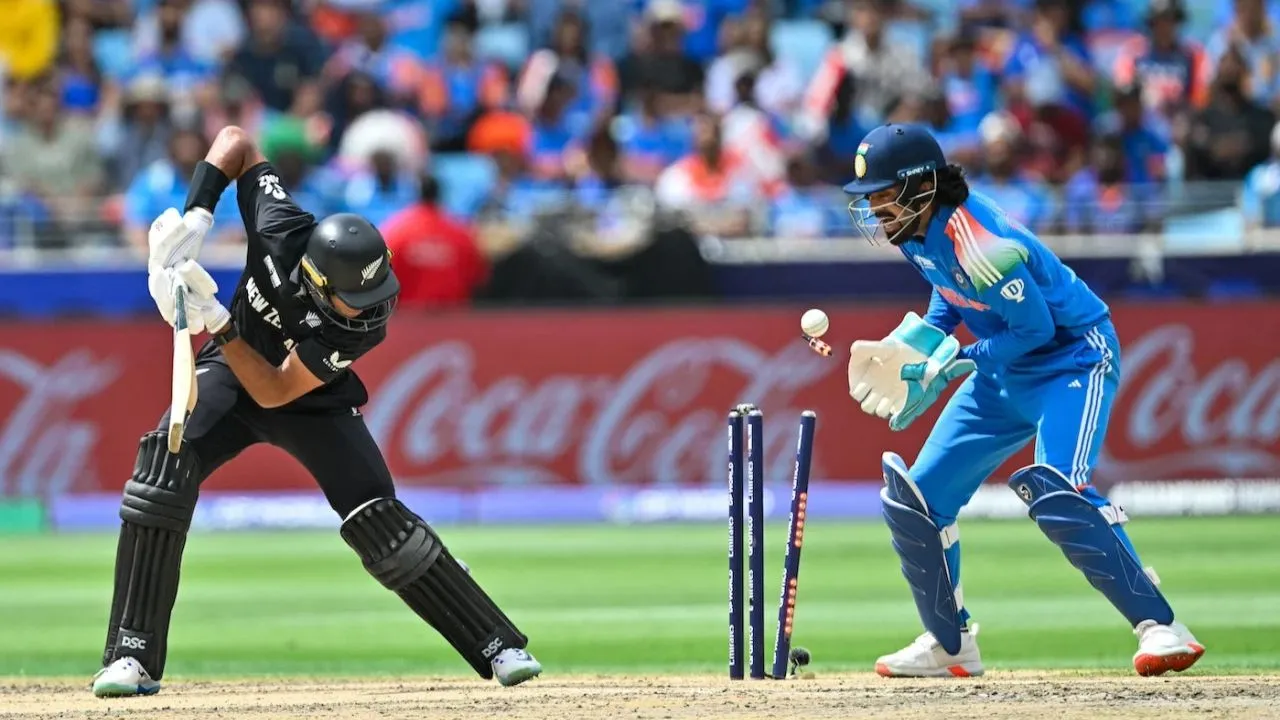  IND vs NZ Champions Trophy 2025 Final Watch all New Zealand wickets Photograph: (Others) 