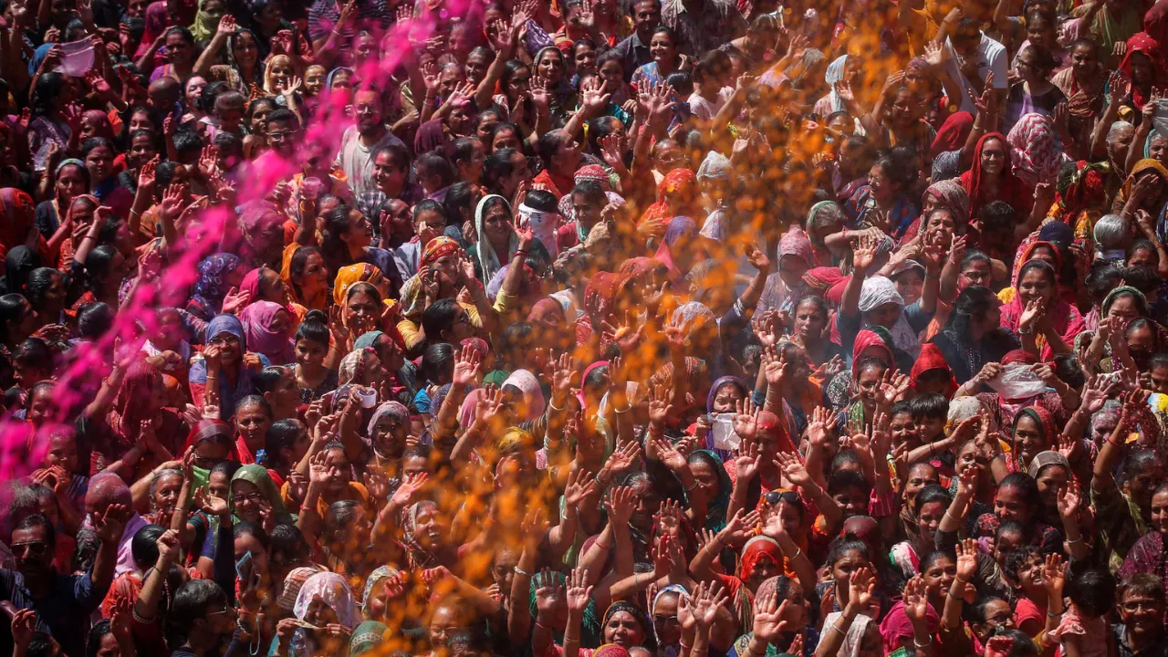  File Photo: Holi Photograph: (Reuters) 