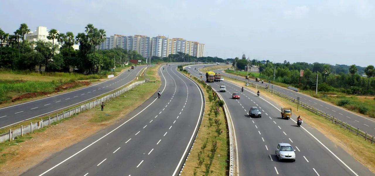  Road accidents Photograph:(Others) 