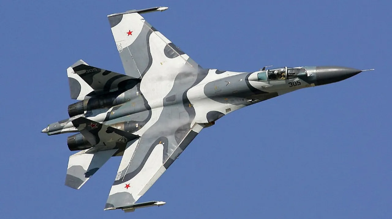  Sukhoi Photograph:(Others) 