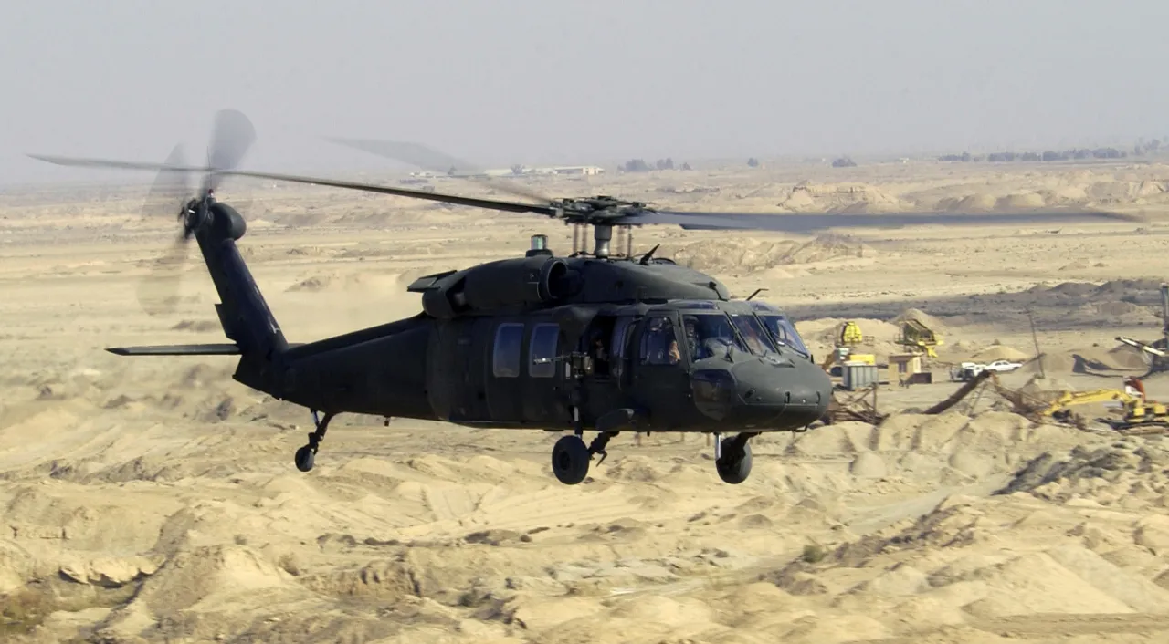  Black Hawk Photograph:(Others) 