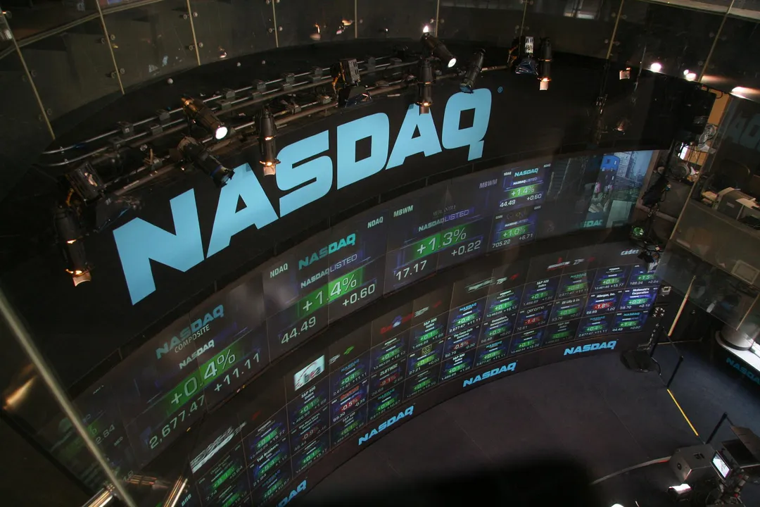  Nasdaq Photograph:(Others) 