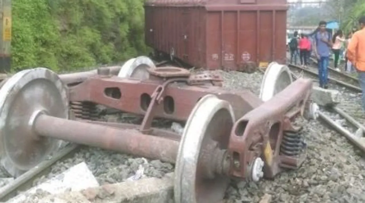  Goods train derailed Photograph:(ANI) 