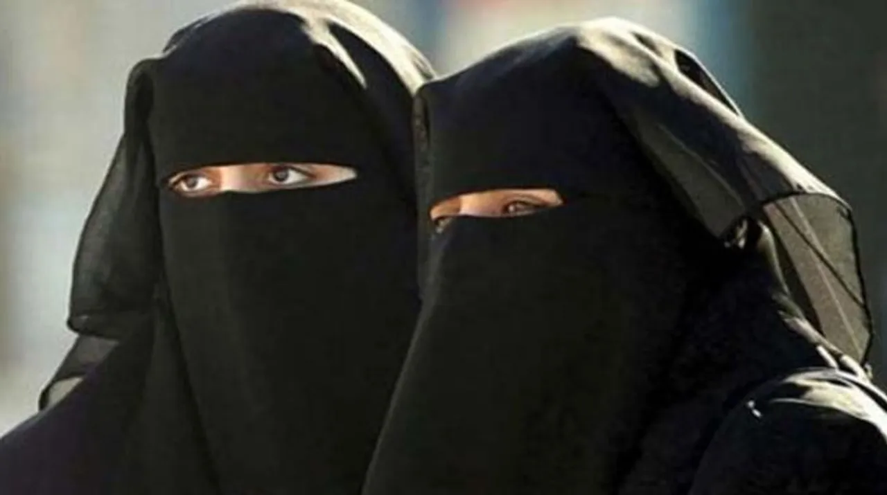  Triple talaq Photograph:(Zee News Network) 