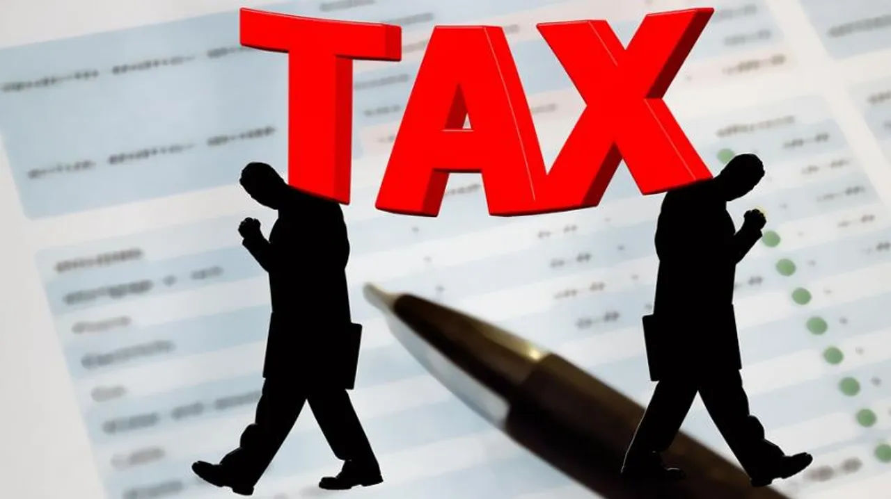  Tax-Fraud Photograph:(Zee News Network) 