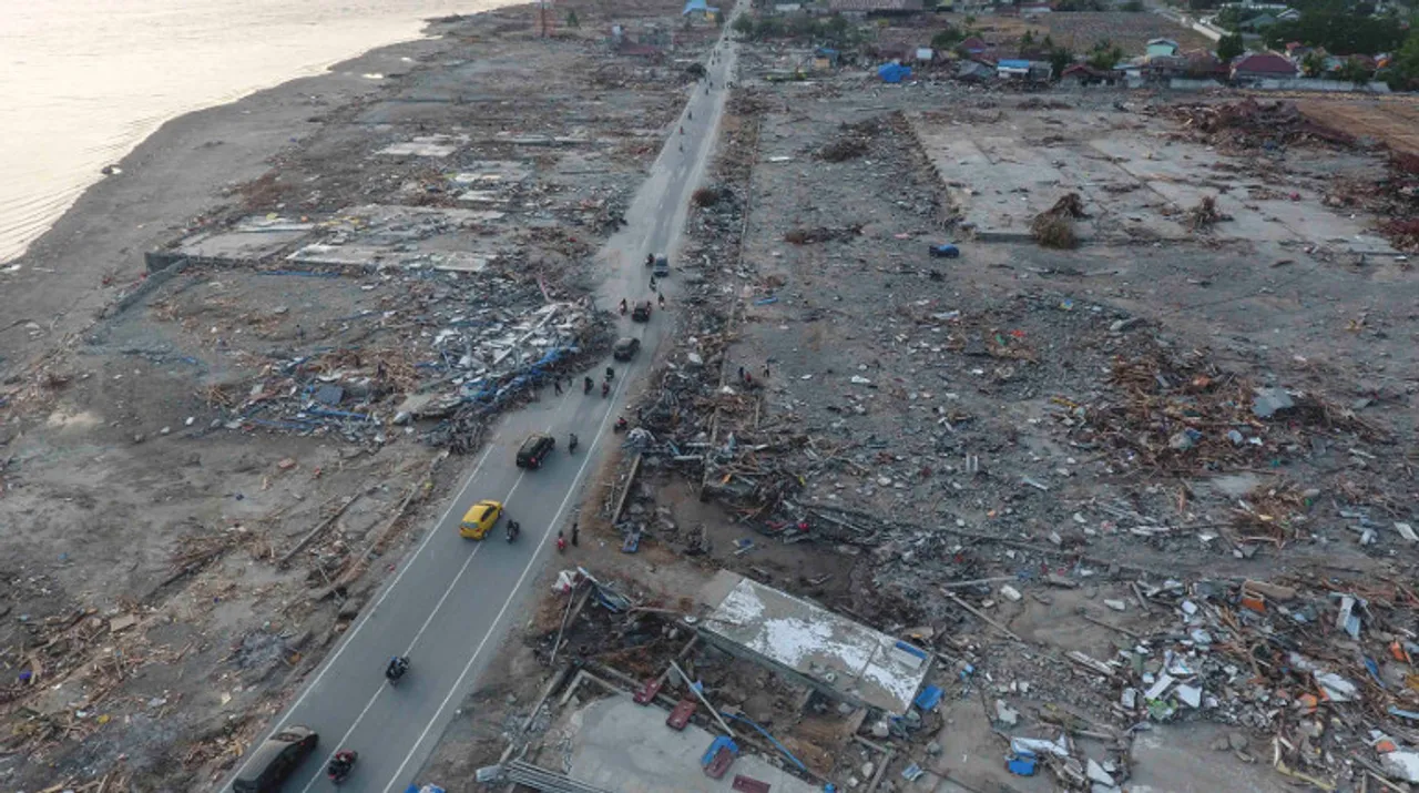  Indonesia earthquake. Photograph:(Reuters) 