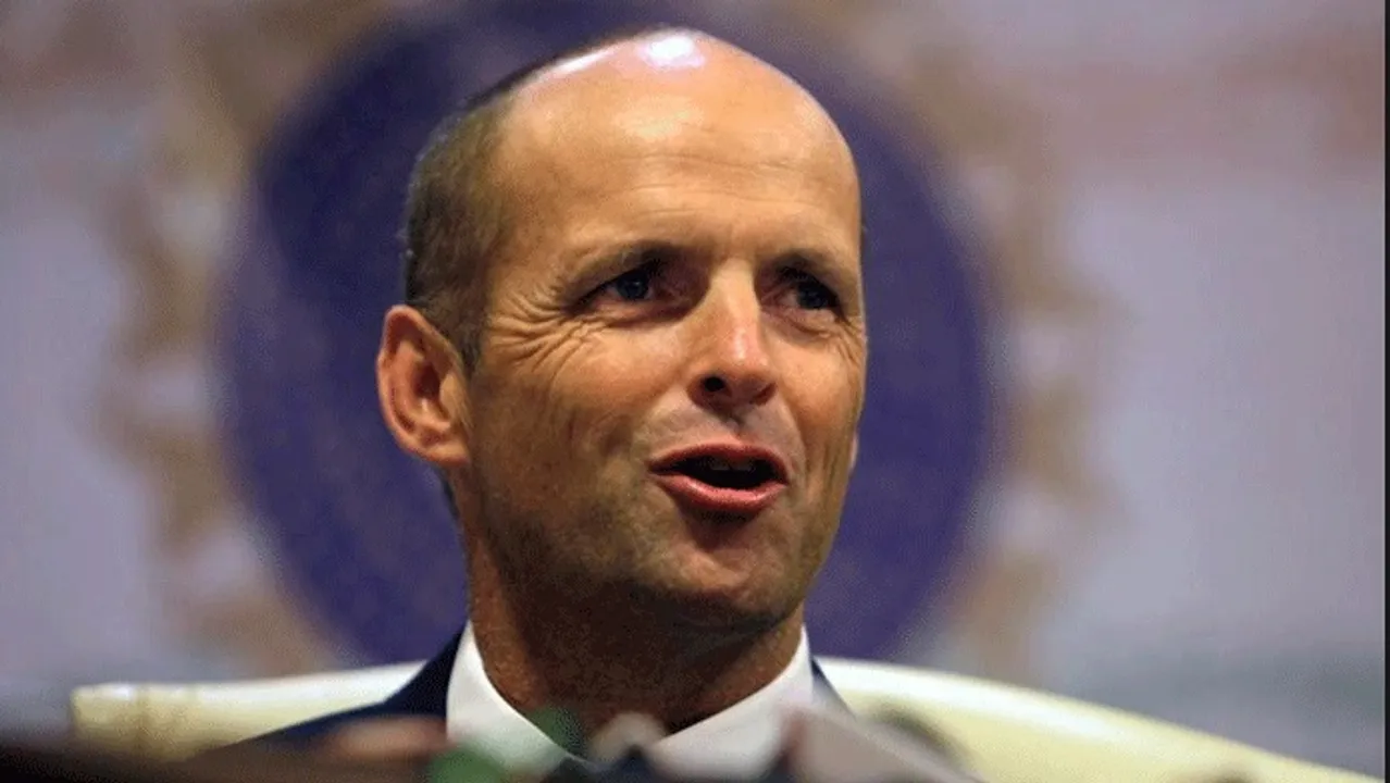  Gary Kirsten Photograph:(Zee News Network) 
