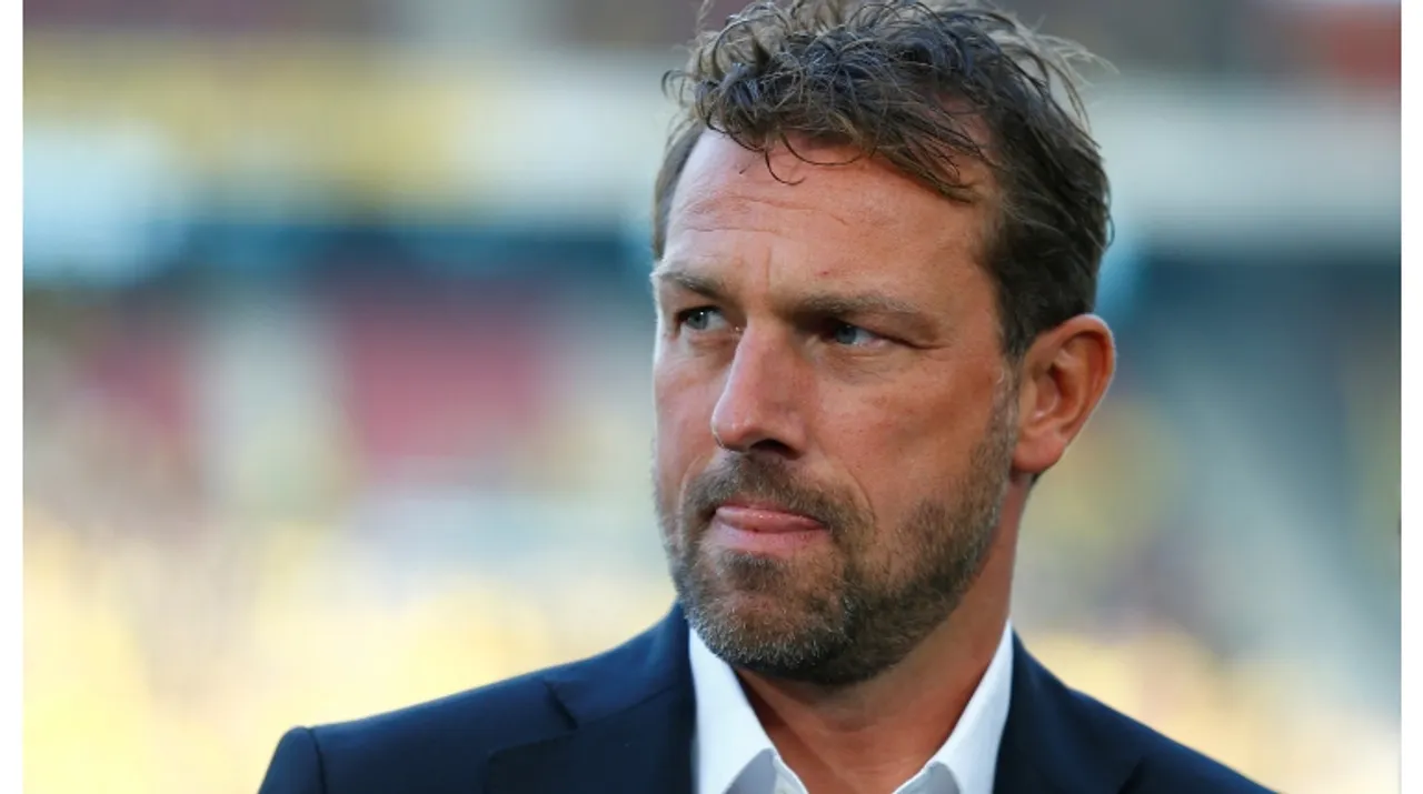  Stuttgart coach Markus Weinzierl  Photograph:(Reuters) 