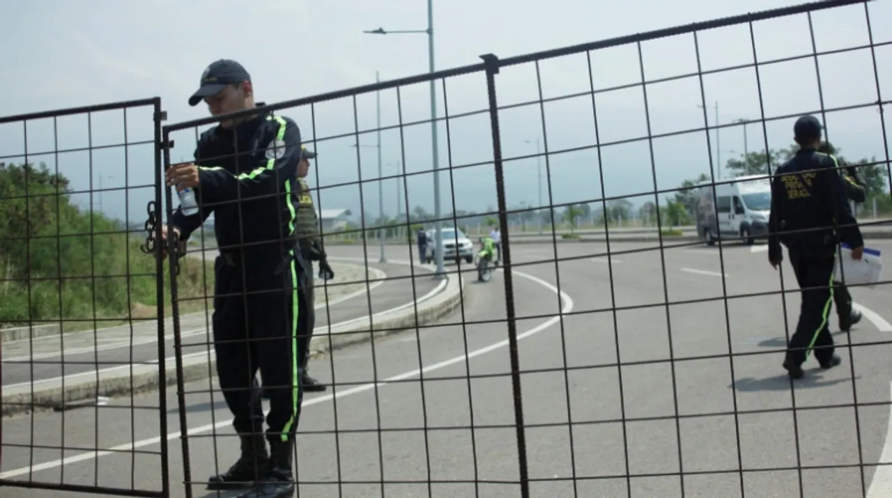  Security officer Photograph:(Reuters) 