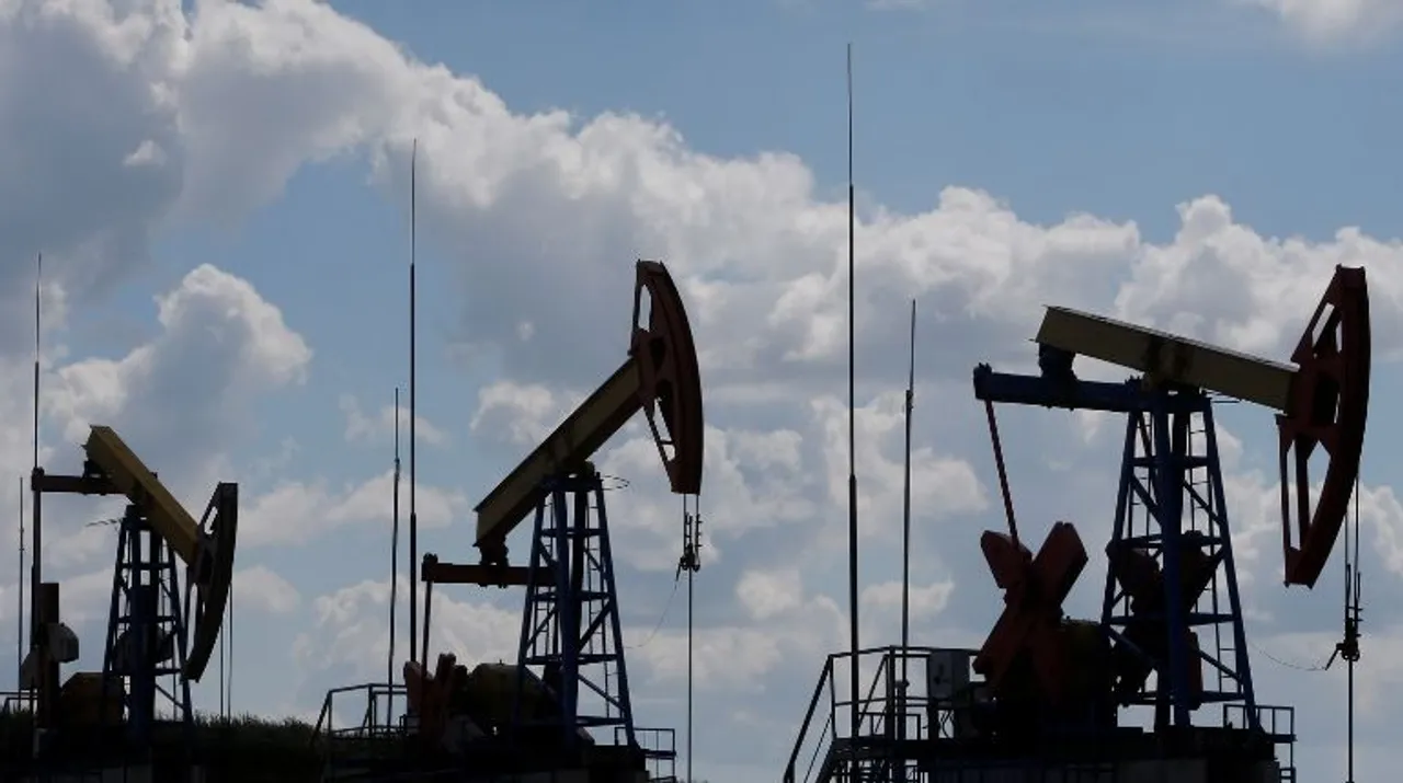  Oil field Photograph:(Reuters) 