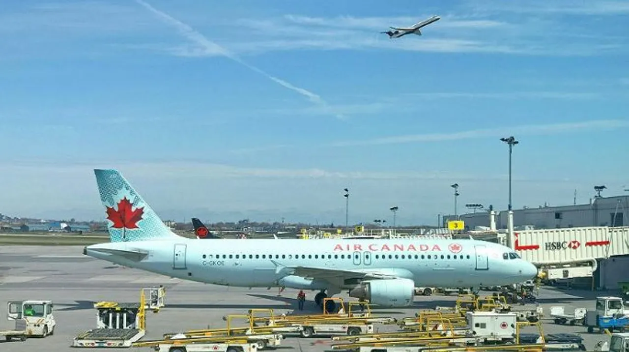  Air Canada Photograph:(AFP) 