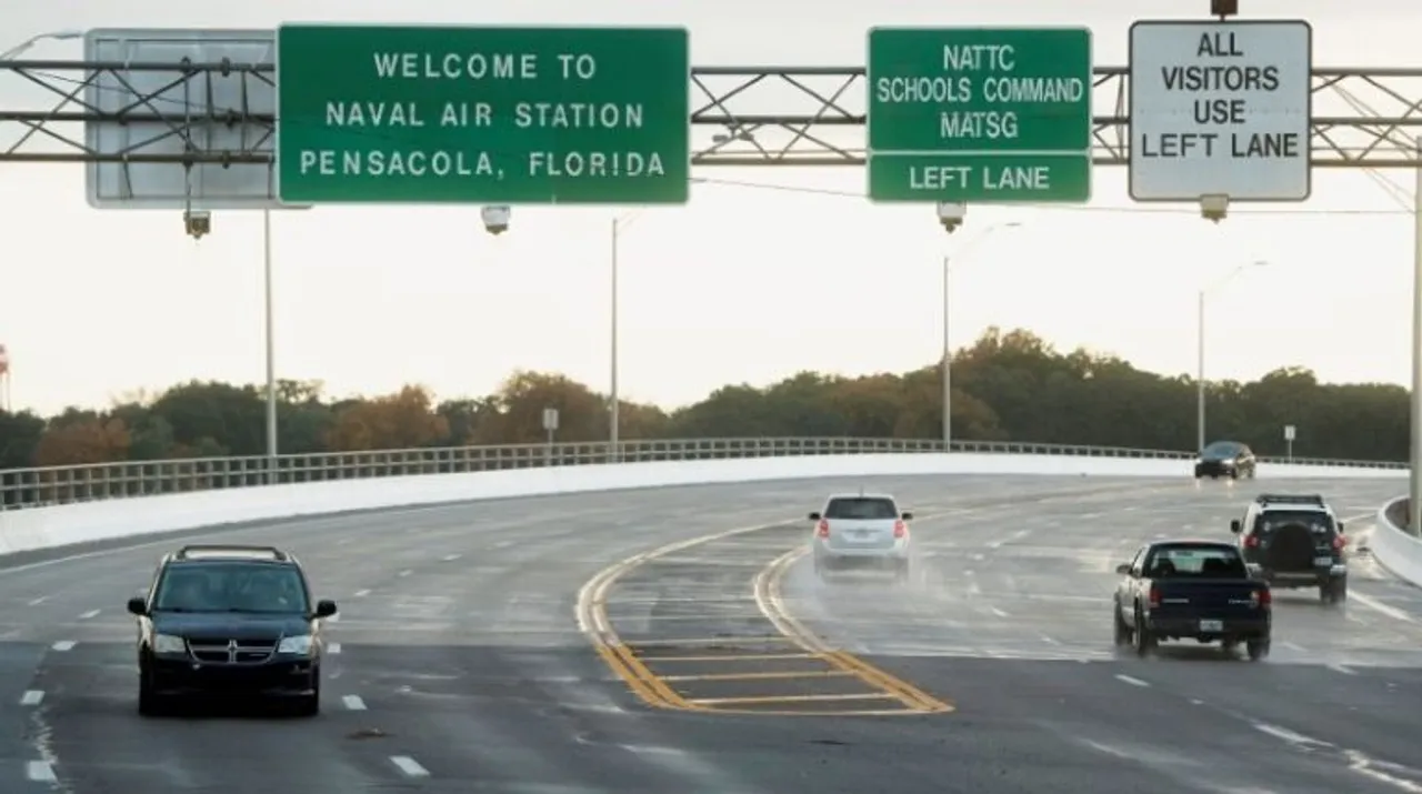  Traffic at Pensocala Florida Highway Photograph:(Reuters) 