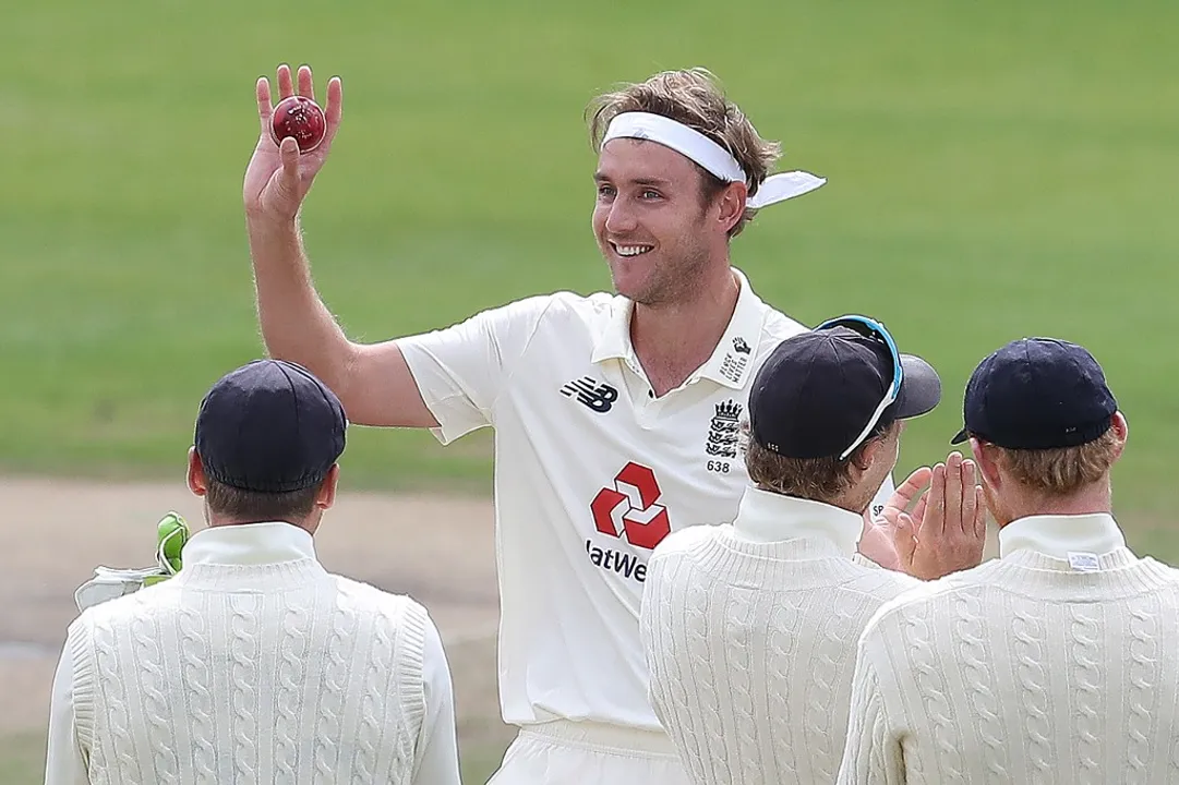  Stuart Broad  Photograph:(AFP) 