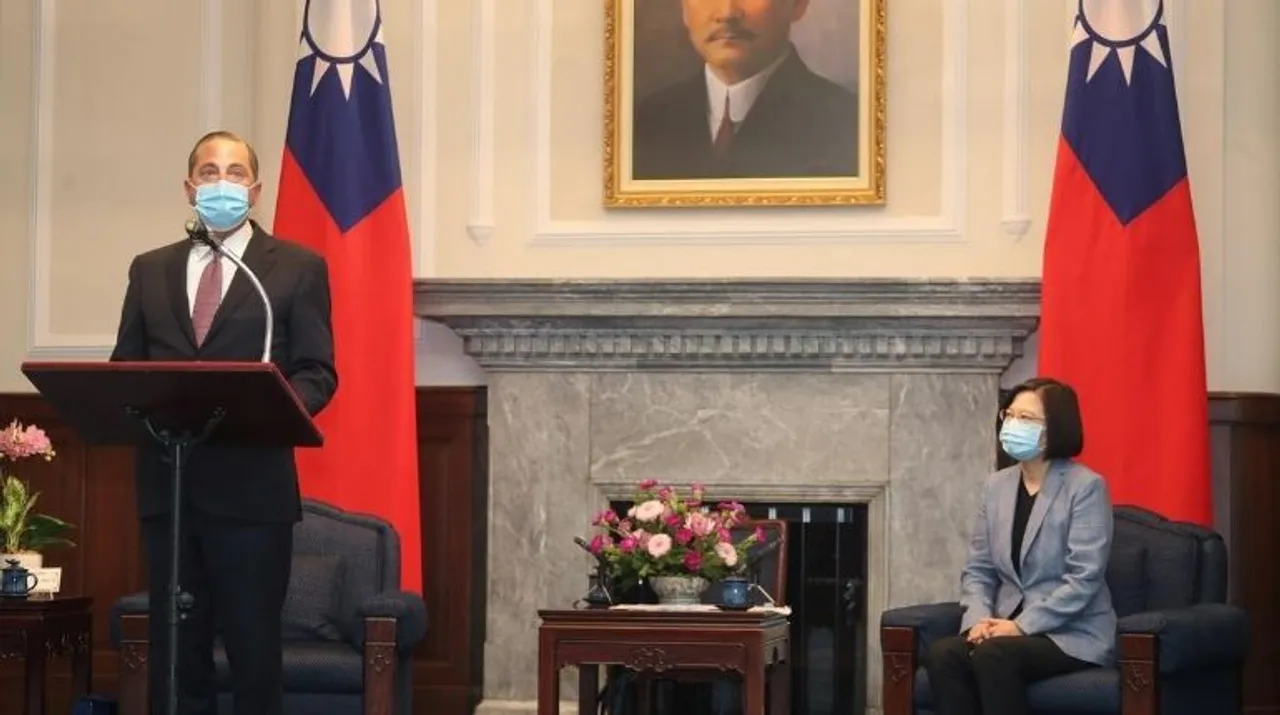  US Secretary of Health and Human Services Alex Azar wearing a face mask attends a meeting with Taiwan President Tsai Ing-wen at the presidential office, in Taipei, Taiwan August 10, 2020. Photograph:(AFP) 