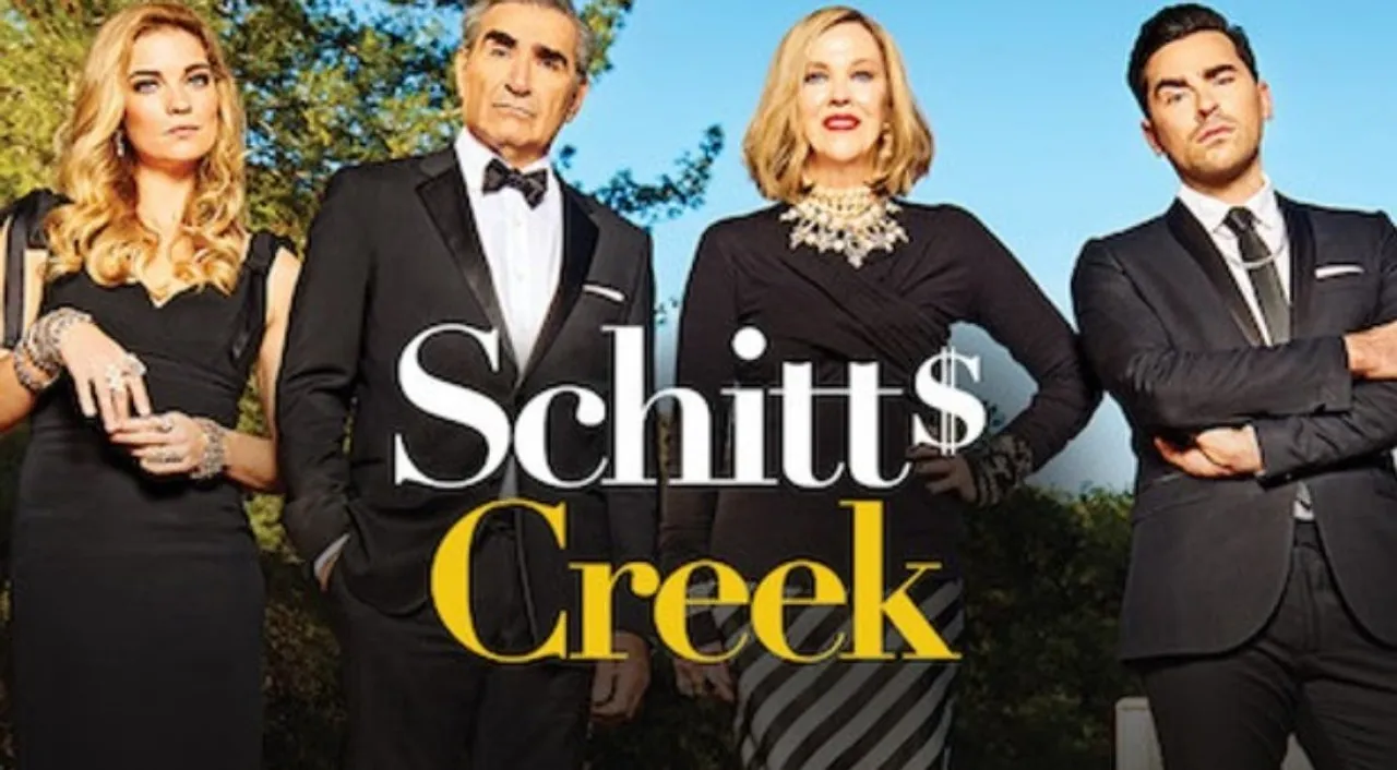   Schitt's Creek Photograph:(X) 