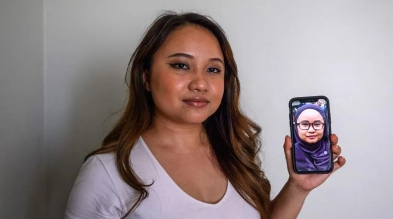  MalaysianÂ activistÂ Maryam Lee fights for hijab freedom Photograph:(AFP) 