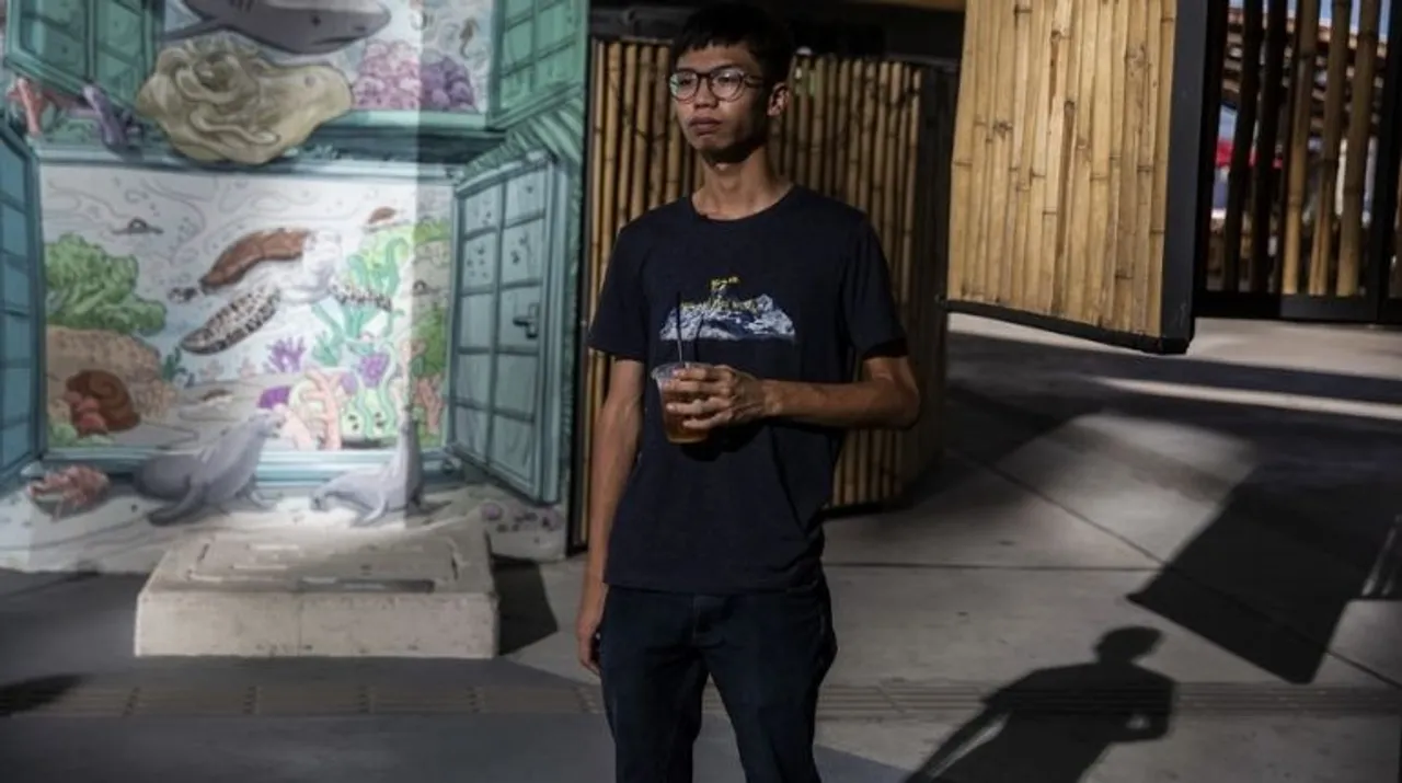  Hong Kong teen activist Tony Chung arrested near the US consulate in Hong Kong Photograph:(AFP) 