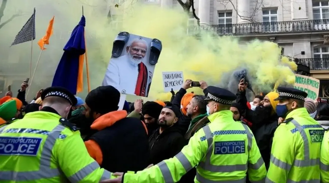  People protest against Modi and in support of farmers in UK Photograph:(Reuters) 