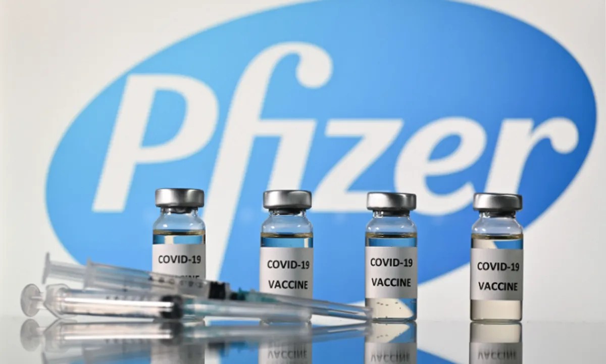  Documents reveal nearly 160,000 adverse effects of Pfizer Covid vaccine Photograph:(Reuters) 