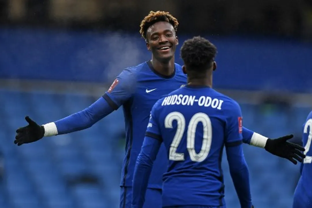  Tammy Abraham treble takes Chelsea into FA Cup fifth round Photograph:(AFP) 