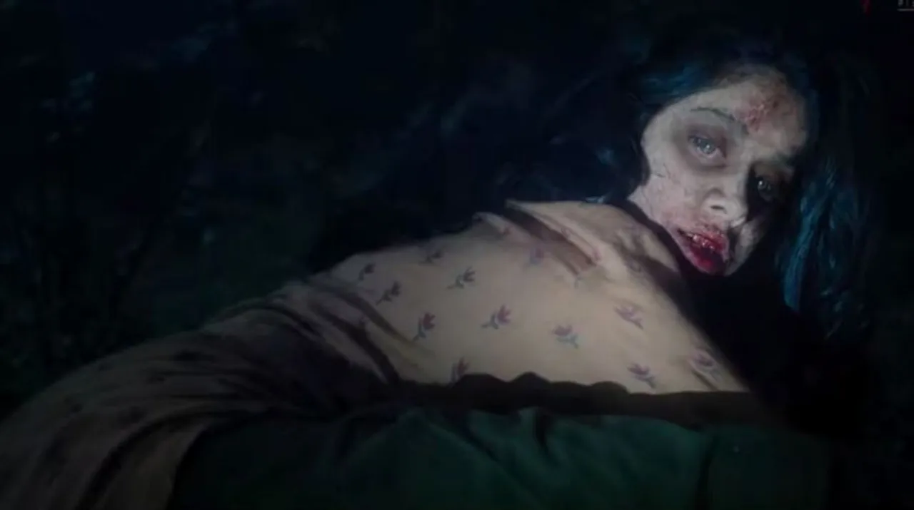  Janhvi Kapoor in a still from 'Roohi'. Image via Youtube screengrab/Maddock Films Photograph:(Others) 