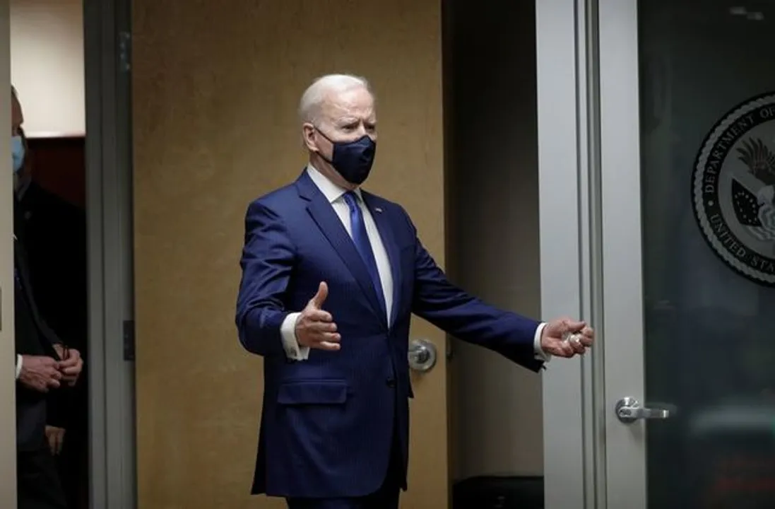  Biden in facemask Photograph:(Reuters) 