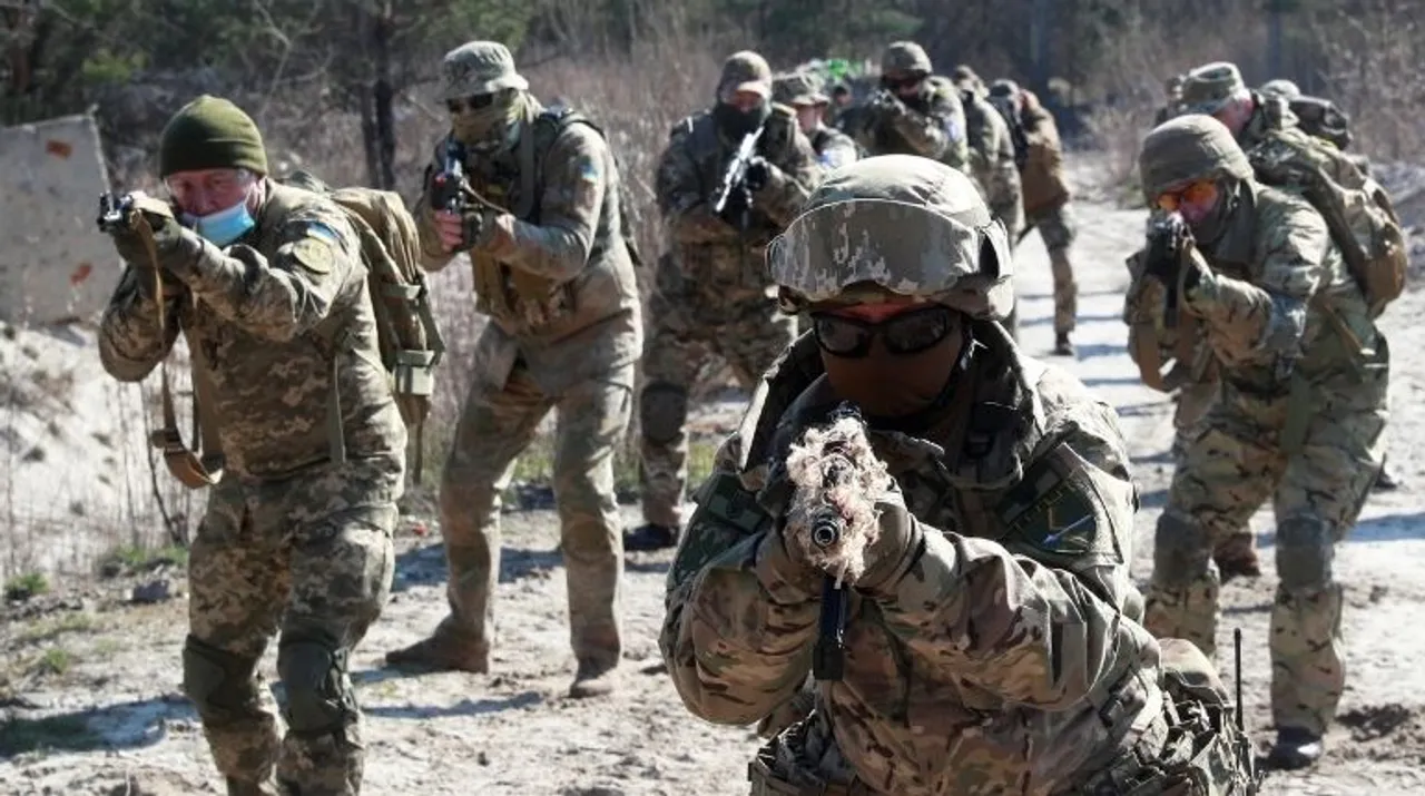  Reservists of the 130th battalion of the Ukrainian Territorial Defence Forces attend military exercises on outskirts of Kyiv,Â UkraineÂ April 10, 2021 Photograph:(Reuters) 