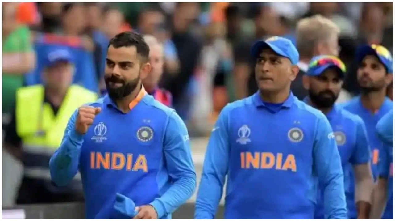  Netizens on MS Dhoni as India's mentor for T20 WC Photograph:(AFP) 