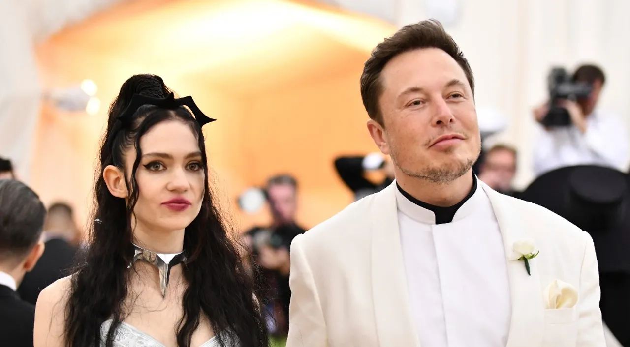  Elon Musk and Grimes have a son together Photograph:(X) 