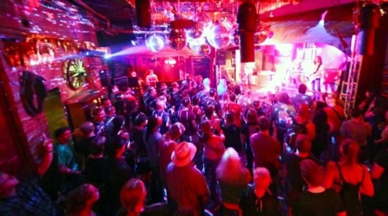  Berlin nightclubs Photograph:(Reuters) 