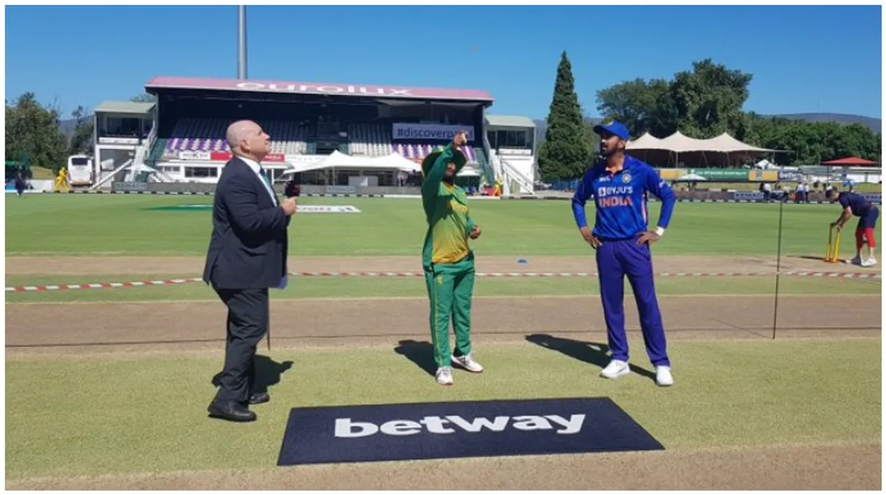  Manoj Tiwary questions selectors on Rahul's captaincy skills after SA ODIs Photograph:(AFP) 