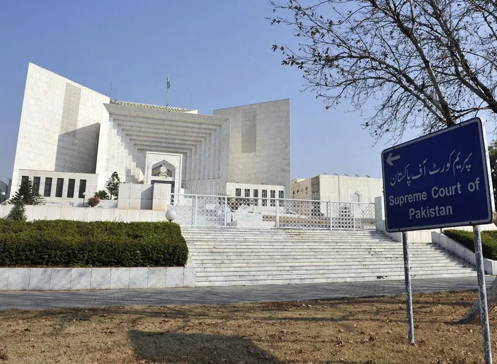  Imran Khan’s Pakistan Tehreek-i-Insaf in its petiton has said that the Supreme Court has "erred" by not announcing any verdict in the presidential reference seeking the court's opinion on Article 63-A of the Constitution.  Photograph:(AFP) 