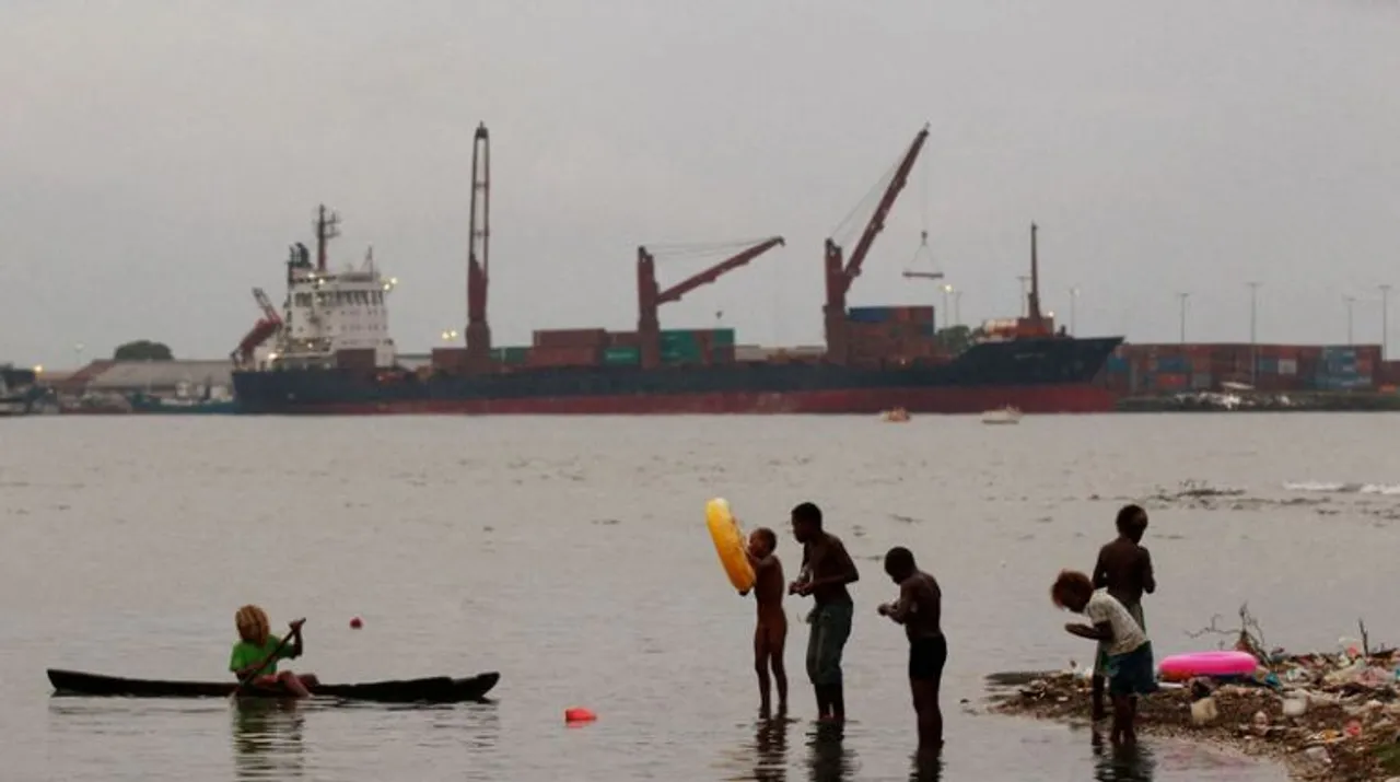  China-Solomon Islands Photograph:(Reuters) 