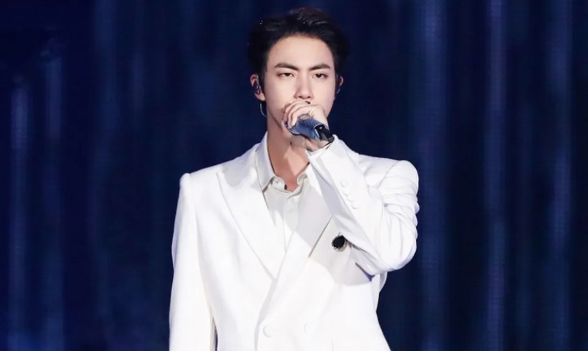  BTS Jin  Photograph:(X) 