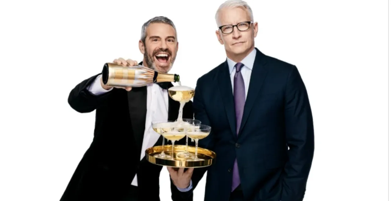  CNN stops on-air drinking for staffers during New Year's coverage Photograph:(X) 