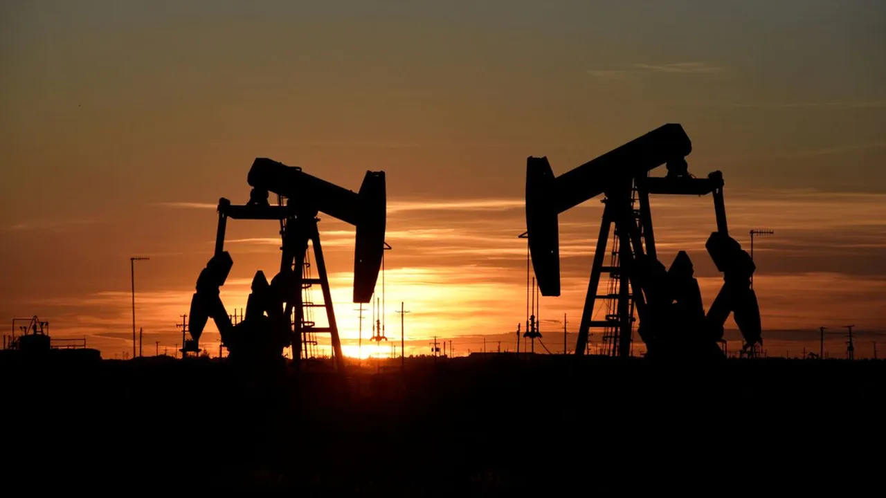  Crude oil demand Photograph:(Reuters) 