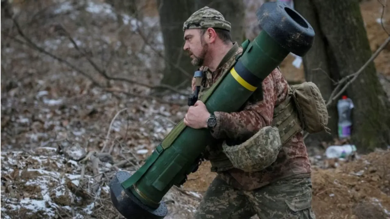  Ukrainian service member Photograph:(Reuters) 