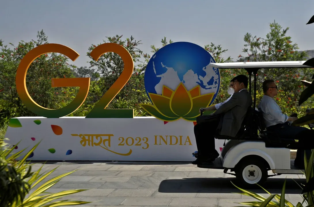  Delegates ride in a buggy at G20 finance officials meeting Photograph:(Reuters) 